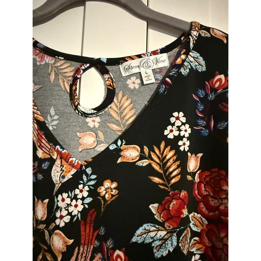 Stem & Vine Black Floral Bird Bell Sleeve Keyhole V Neck Blouse Top Womens L - Picture 3 of 5